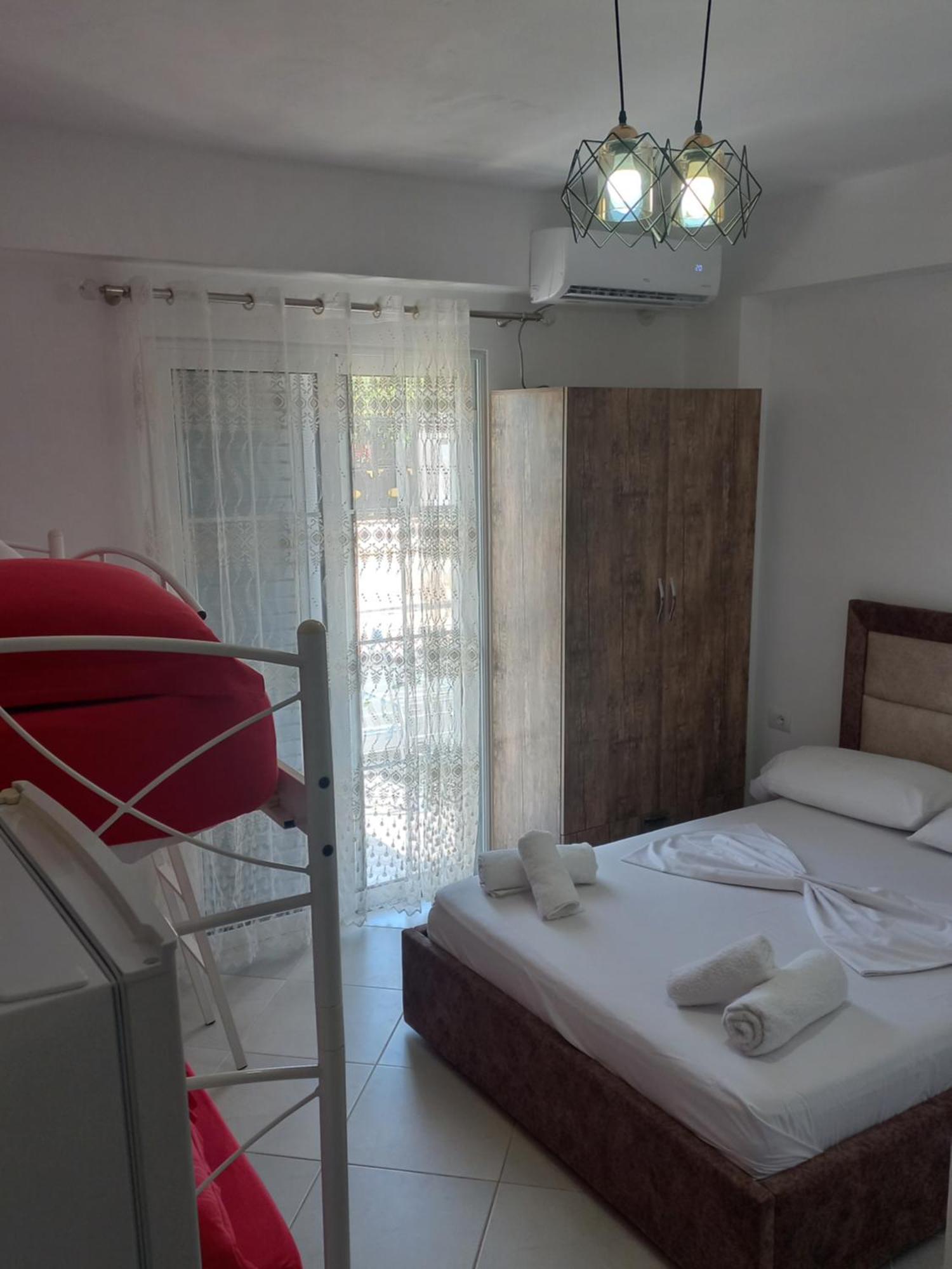 Arjan Dyli Guesthouse Ksamil Quarto foto